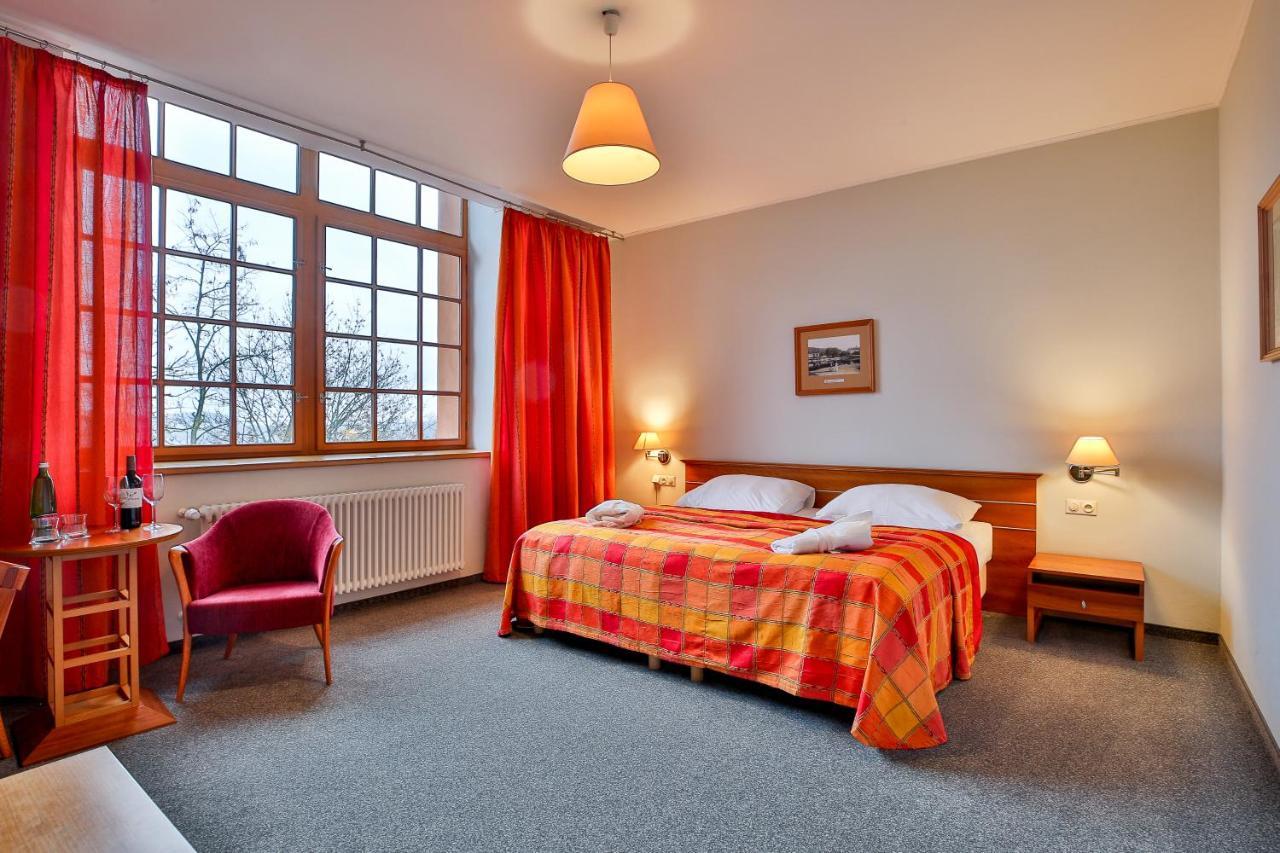 Lh Hotel Dvorak Tabor Congress & Wellness Exteriör bild